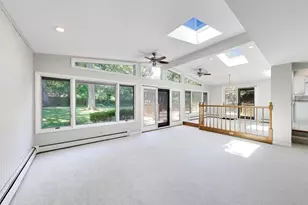 2360 N Westwood Ln, Palatine, IL 60074 - Photo 14