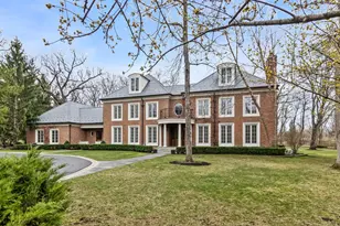 575 Stable Ln, Lake Forest, IL 60045 - Photo 1