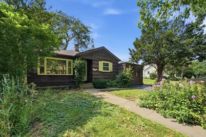 416 S Fairview Avenue, Elmhurst, IL 60126 - Photo 2