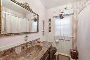 416 S Fairview Ave, Elmhurst, IL 60126 - Photo 6