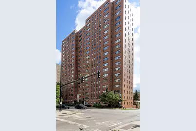 2909 N Sheridan Road #602, Chicago, IL 60657 - Photo 1