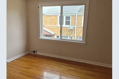 1031 Bellwood Avenue #C, Bellwood, IL 60104 - Photo 4