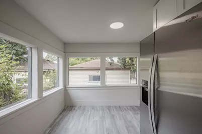 1218 N Parkside Avenue, Chicago, IL 60651 - Photo 12