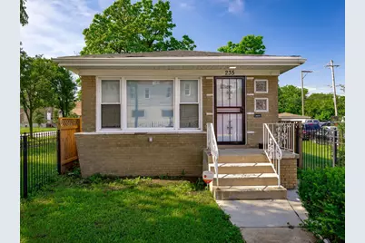 235 W 43rd Street, Chicago, IL 60609 - Photo 1