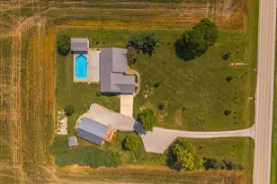 9850 N 300 E Rd, Gridley, IL 61744 - Photo 70
