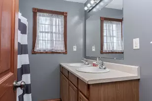 9850 N 300 E Rd, Gridley, IL 61744 - Photo 20
