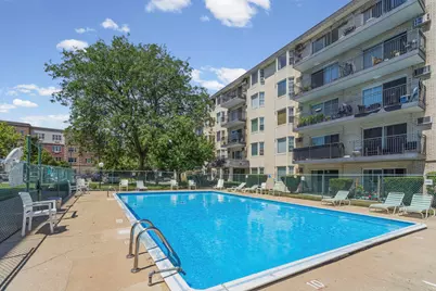 5510 Lincoln Avenue #B310, Morton Grove, IL 60053 - Photo 4
