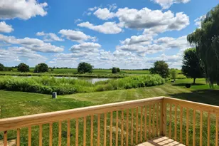 830 Bach Ct, Woodstock, IL 60098 - Photo 18