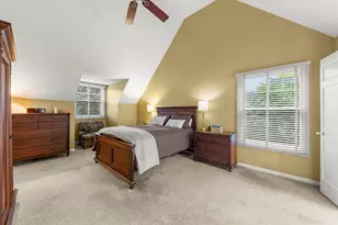 26W445 Churchill Rd, Winfield, IL 60190 - Photo 16