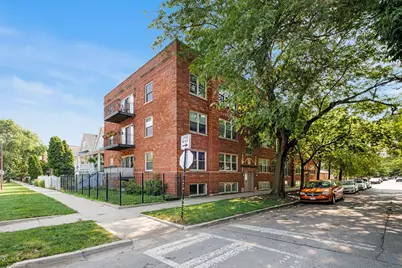 3435 W Berteau Avenue #3C, Chicago, IL 60618 - Photo 1