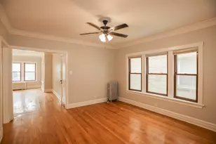5338 W Montrose Ave, Chicago, IL 60641 - Photo 8