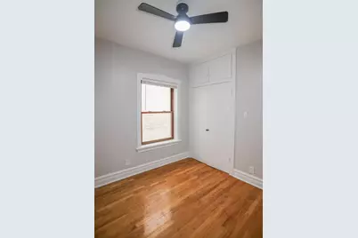 5338 W Montrose Avenue #2, Chicago, IL 60641 - Photo 12