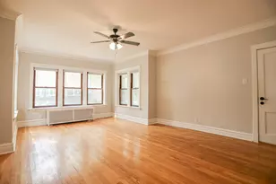 5338 W Montrose Ave, Chicago, IL 60641 - Photo 4