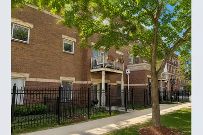803 E 41st Street #1B, Chicago, IL 60653 - Photo 2
