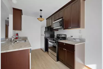 717 Whitesail Drive #717, Schaumburg, IL 60194 - Photo 2