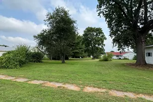 128 E N Railroad St, Sheffield, IL 61361 - Photo 38