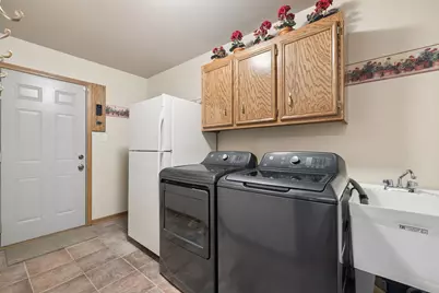 8130 Edgebrook Lane, Tinley Park, IL 60487 - Photo 16