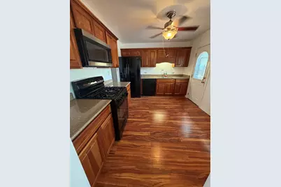 6875 Glenwood Lane, Hanover Park, IL 60133 - Photo 8