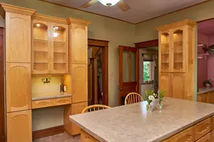 831 Circle Ave, Forest Park, IL 60130 - Photo 10