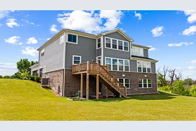12 Whisper Creek Court, Hawthorn Woods, IL 60047 - Photo 2