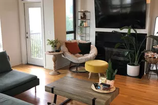 343 W Old Town Ct, Chicago, IL 60610 - Photo 12