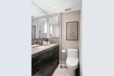 180 E Pearson Street #6401, Chicago, IL 60611 - Photo 36