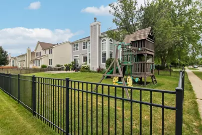 1201 Sterling Drive, Mundelein, IL 60060 - Photo 56
