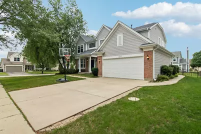 1201 Sterling Drive, Mundelein, IL 60060 - Photo 2