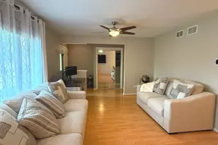 7313 W 154th St, Orland Park, IL 60462 - Photo 4