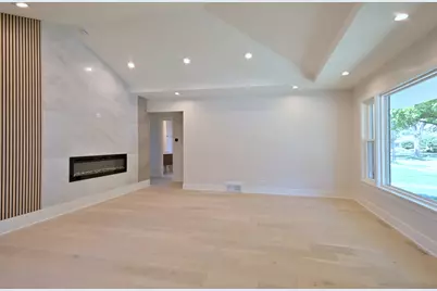 800 S Swain Avenue, Elmhurst, IL 60126 - Photo 6