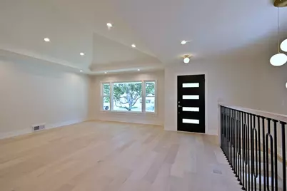 800 S Swain Avenue, Elmhurst, IL 60126 - Photo 8