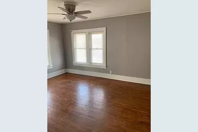 325 N 7th Street, Dekalb, IL 60115 - Photo 16