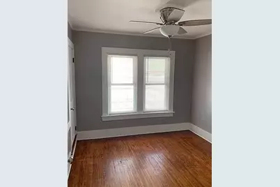 325 N 7th Street, Dekalb, IL 60115 - Photo 14