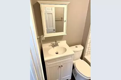 325 N 7th Street, Dekalb, IL 60115 - Photo 10