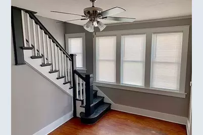 325 N 7th Street, Dekalb, IL 60115 - Photo 8
