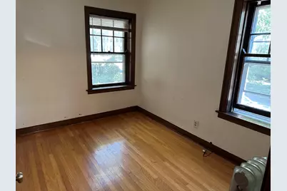 5700 N Artesian Avenue #1S, Chicago, IL 60659 - Photo 8