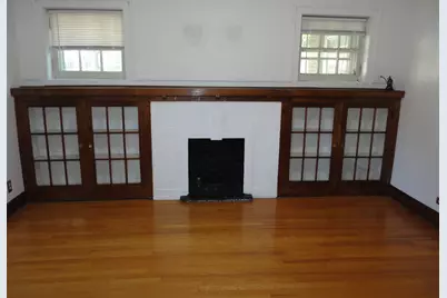 5700 N Artesian Avenue #1S, Chicago, IL 60659 - Photo 4