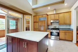 1298 S Falcon Dr, Palatine, IL 60067 - Photo 6
