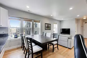 6815 N Lakewood Ave, Chicago, IL 60626 - Photo 14