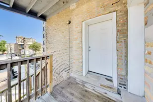 6815 N Lakewood Ave, Chicago, IL 60626 - Photo 24