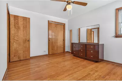 137 W Glengate Avenue, Chicago Heights, IL 60411 - Photo 14