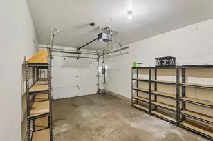 4930 S Cornell Ave, Chicago, IL 60615 - Photo 32