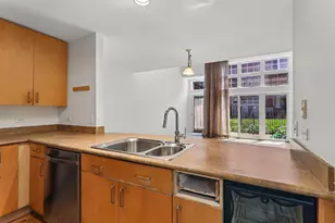 4930 S Cornell Ave, Chicago, IL 60615 - Photo 16