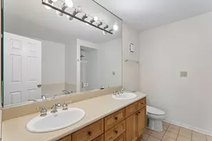 4930 S Cornell Ave, Chicago, IL 60615 - Photo 26
