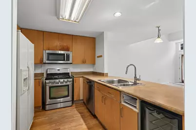 4930 S Cornell Avenue #E, Chicago, IL 60615 - Photo 14