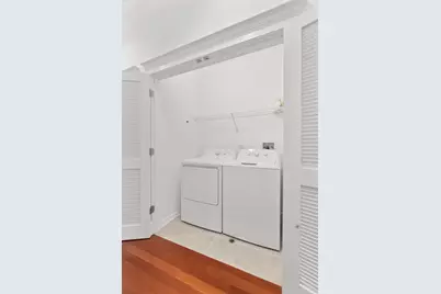 3416 N Sheffield Avenue #2, Chicago, IL 60657 - Photo 8