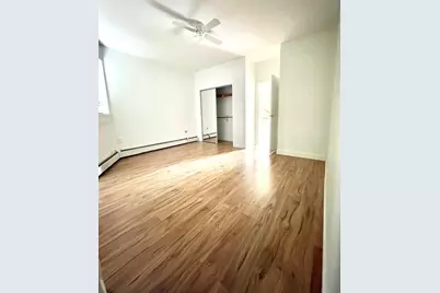 919 W Irving Park Road #3F, Chicago, IL 60613 - Photo 8