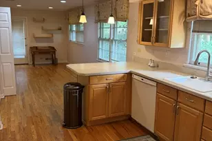 435 S Stratford Ave, Elmhurst, IL 60126 - Photo 16