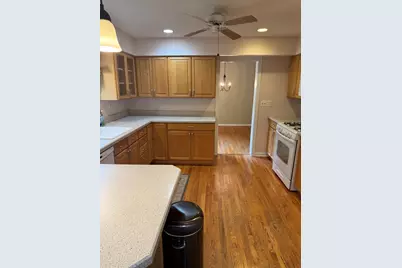 435 S Stratford Avenue, Elmhurst, IL 60126 - Photo 10