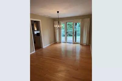 435 S Stratford Avenue, Elmhurst, IL 60126 - Photo 8